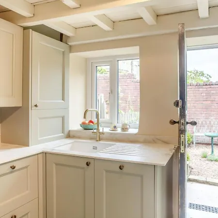 1 Bed In In Craven Oc-e44726